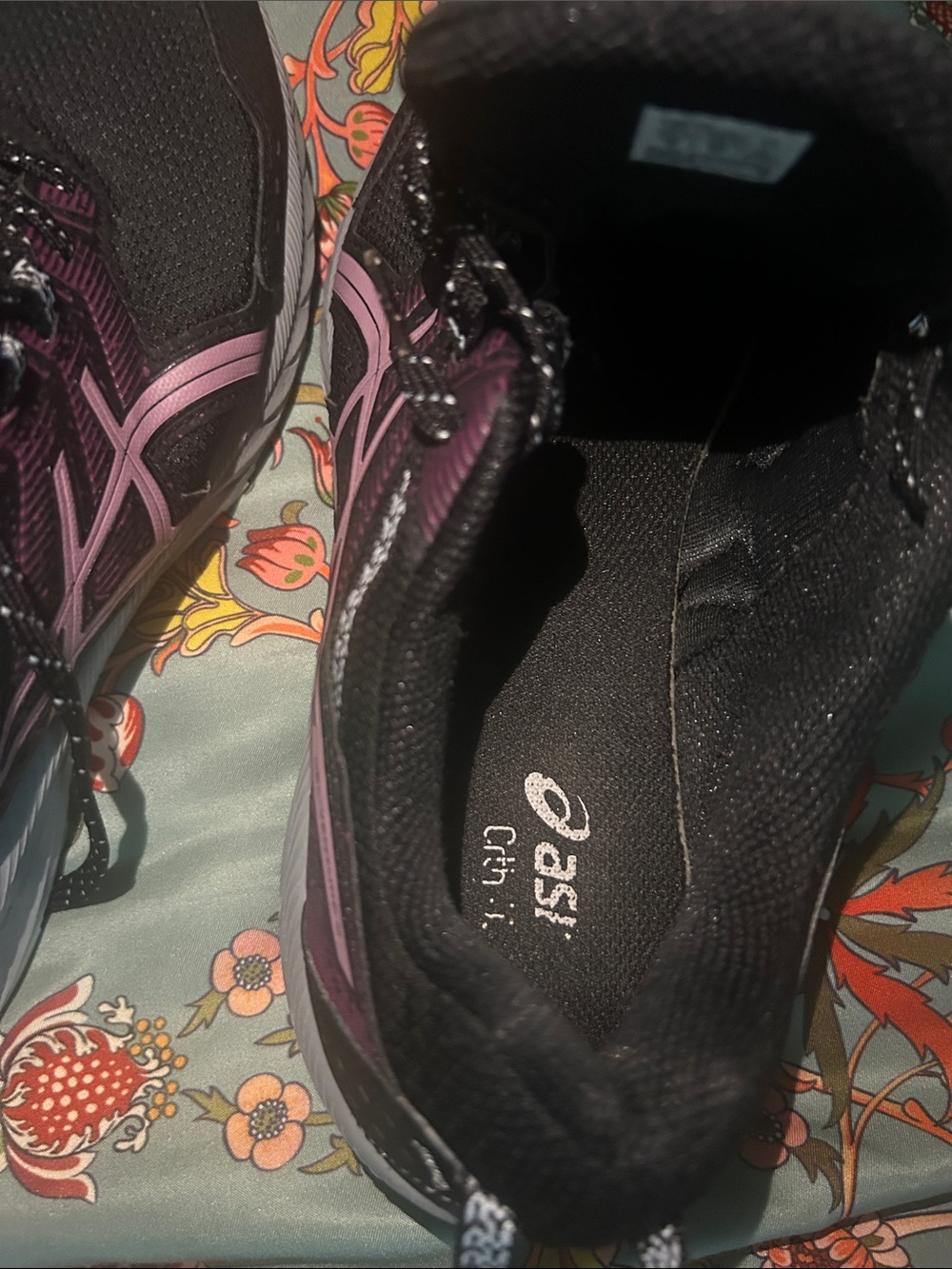 ASICS Women's Black and Pink Athletic Shoes - Picture 6 of 8